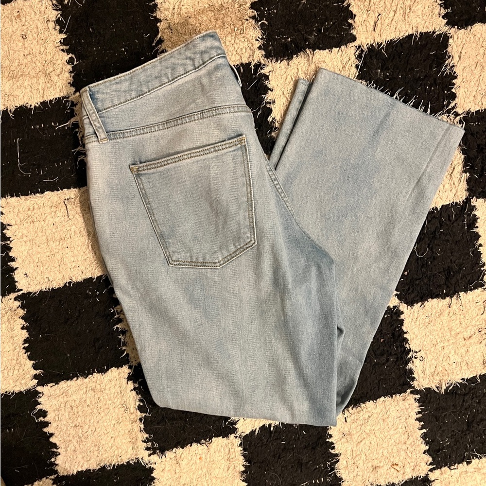 Universal Thread jeans - Picture 2 of 4